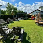 Деревянный коттедж Blisko Plazy, Basen Z Podgrzewana Woda , Sauna