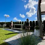 Blisko Plazy, Basen Z Podgrzewana Woda , Sauna Деревянный коттедж Грзибово