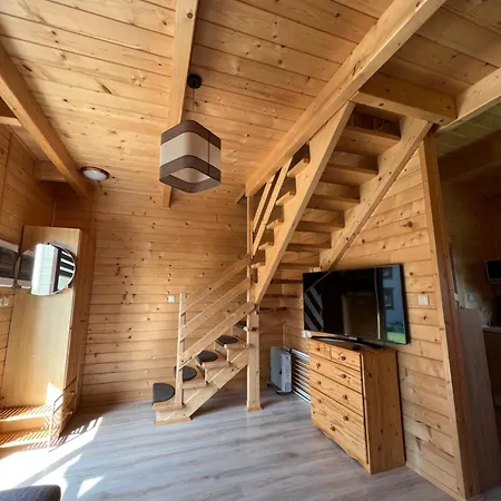 Lodge Gala- Blisko Plazy, Basen Z Podgrzewana Woda , Sauna , Parking Grzybowo (West Pomeranian)