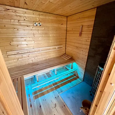 Gala- Blisko Plazy, Basen Z Podgrzewana Woda , Sauna , Parking